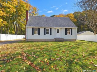 199 Chamberlain Highway, Meriden, CT 06451