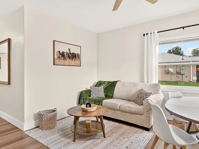 705 NW 64th Pl — Photo 15