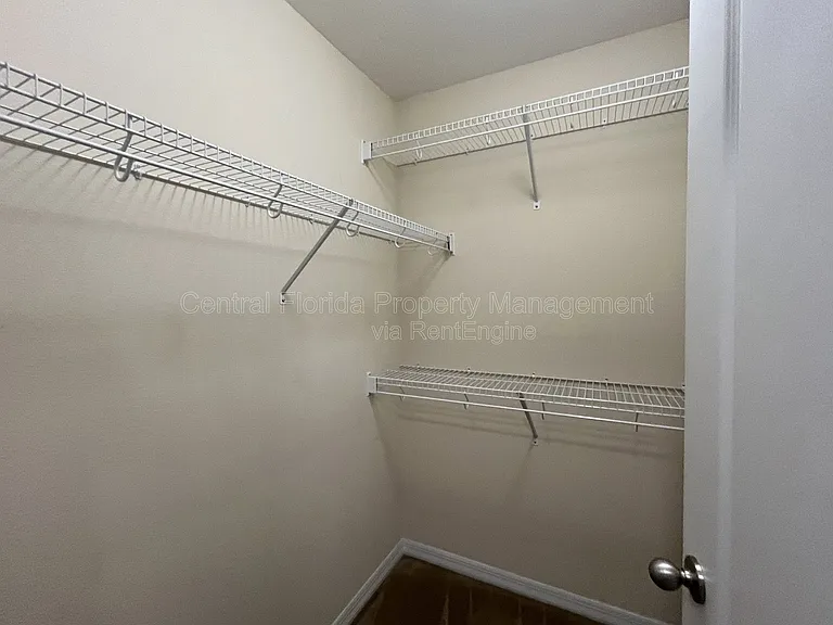 4956 Matteo Trl — Photo 20