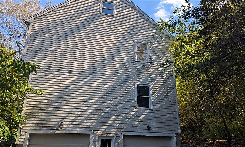 2nd image of 17 Ferry Rd