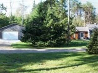 10446 S Grayling Rd, Roscommon, MI 48653