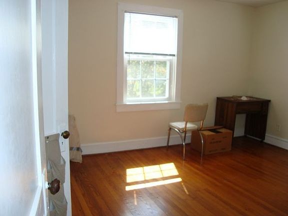 5th image of 181 North Ave