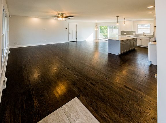 3rd image of 500 Tana Ln