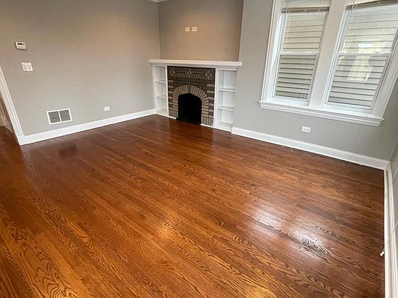 2nd image of 3753 W Wilson Ave