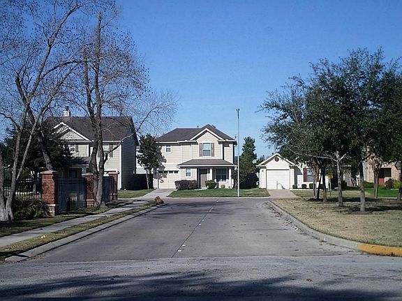 3rd image of 3015 Fuqua St