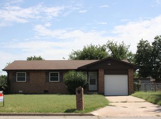 145 NE Dunlop St, Lawton, OK 73507