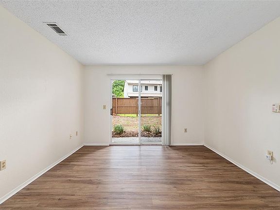5th image of 3705 SW 27th St APT 412