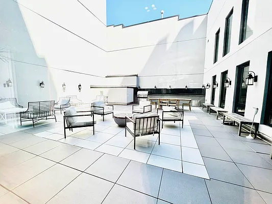 Rented by null | media 31