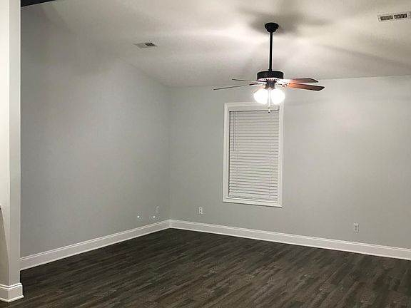 3rd image of 717 Graham Way #717