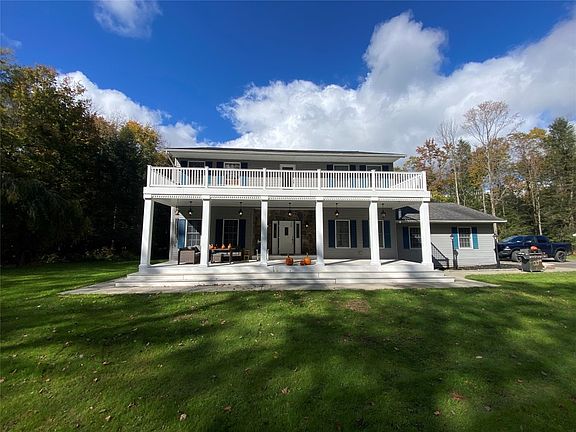 2nd image of 101 Highland Dr