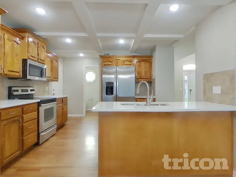 2340 SW Hawk View Rd — Photo 6