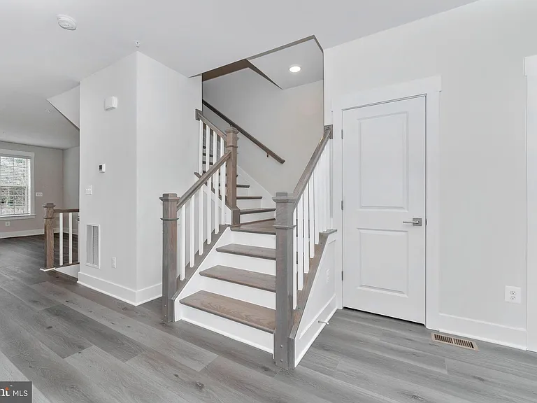 2923 Osprey Way — Photo 31