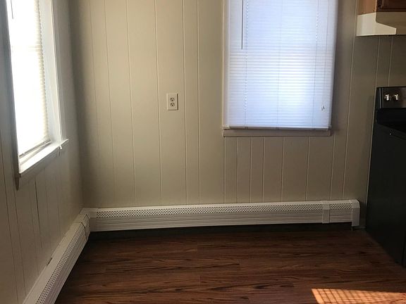 4th image of 10 Cottage St APT A