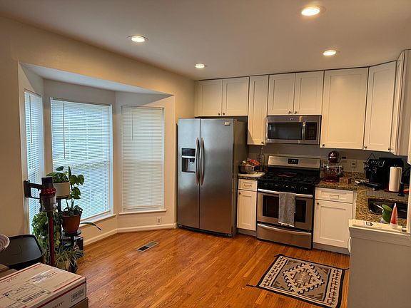 Kitchen +bay window