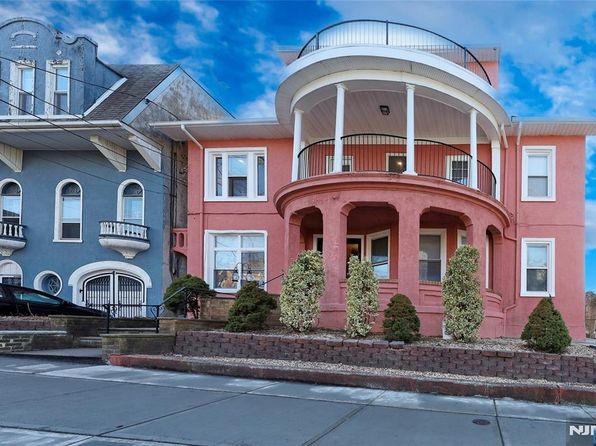 720 Boulevard E, Weehawken, NJ 07086