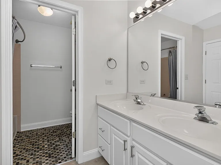 207 Tanglewood Dr — Photo 14