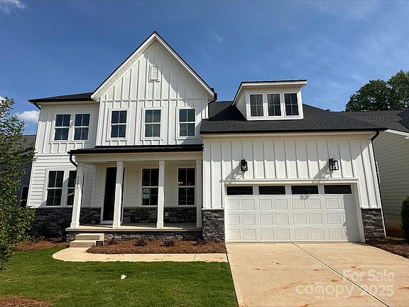 2nd image of 5225 Glenwalk Dr #61