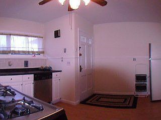 2nd image of 182 Colonia Blvd
