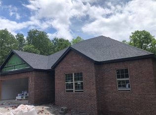 7 Beaty Ln, Bella Vista, AR 72715