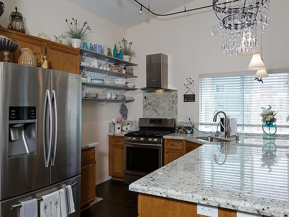 5th image of 1751 Isabella Ct