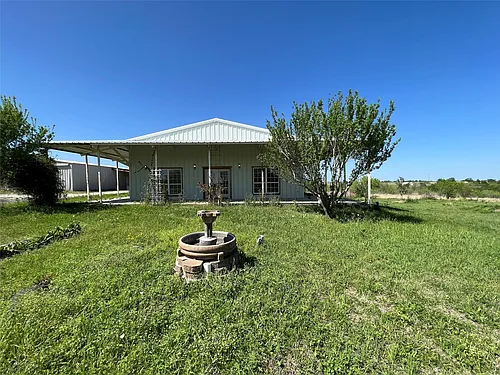 333 County Road 497 Photo 1