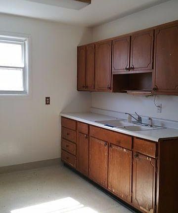 3rd image of 1757 Patrick Dr