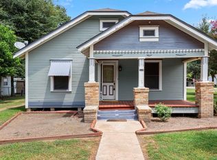 119 Albert Dr, East Bernard, TX 77435