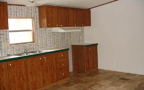 4th image of 216 SW Chugwater Gln