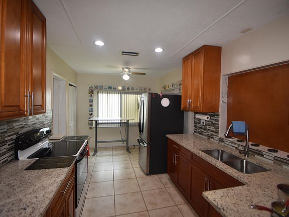 5th image of 4250 NW 49th Terrace