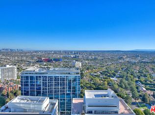 9255 Doheny Rd APT 2406, West Hollywood, CA 90069