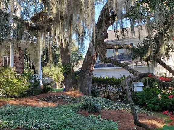 2nd image of 3160 Iberville Way