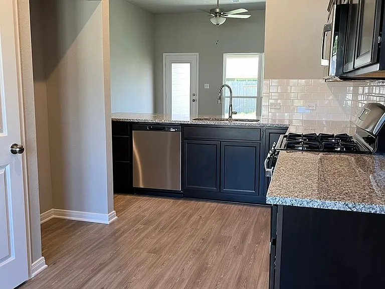 14375 N Summerchase Cir — Photo 8