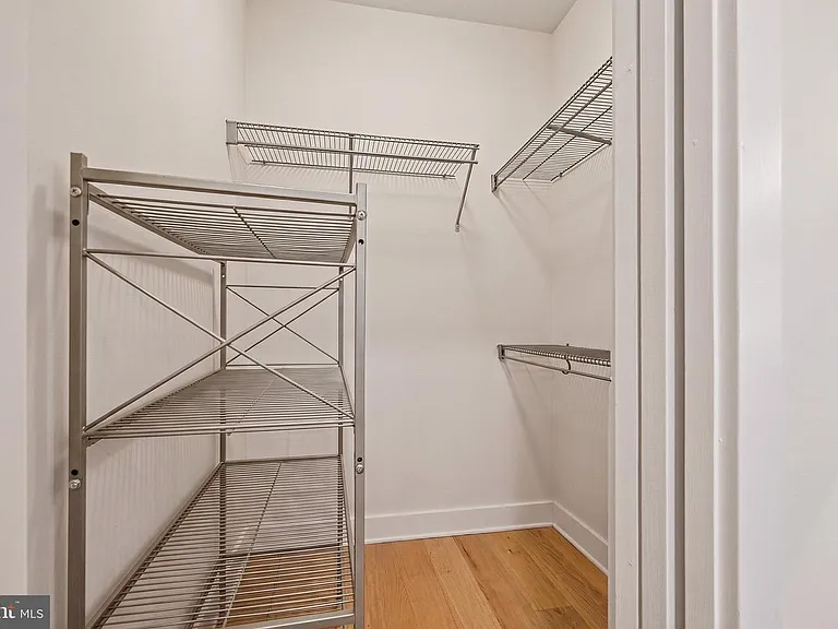 1402 12th St NW #3B — Photo 18