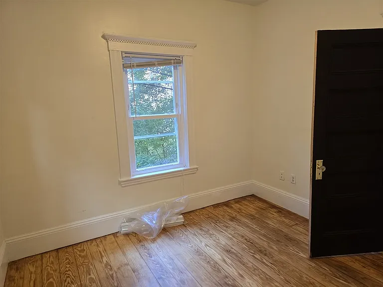 33 Tower St #1 — Photo 19