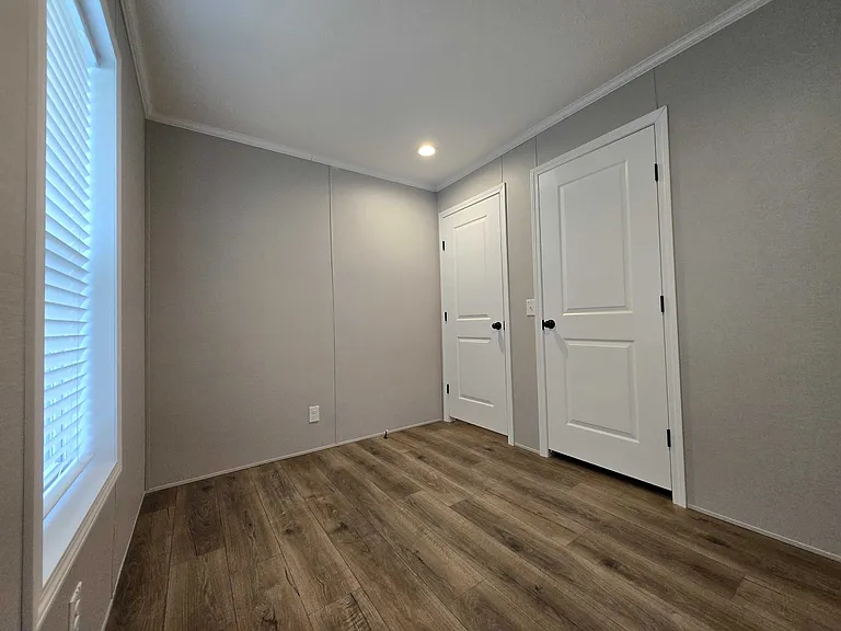 29800 Guilford Cir #414 — Photo 21