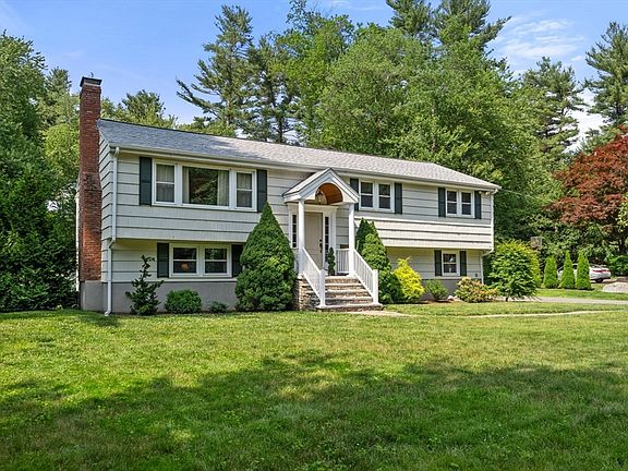 2nd image of 125 Fensview Dr