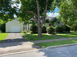 379 Cleveland Ave, Oneida, NY 13421