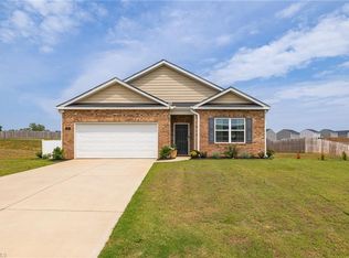 180 Daniel Dr, Lexington, NC 27295