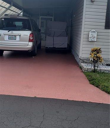 4th image of 10726 Walnut St NE #171