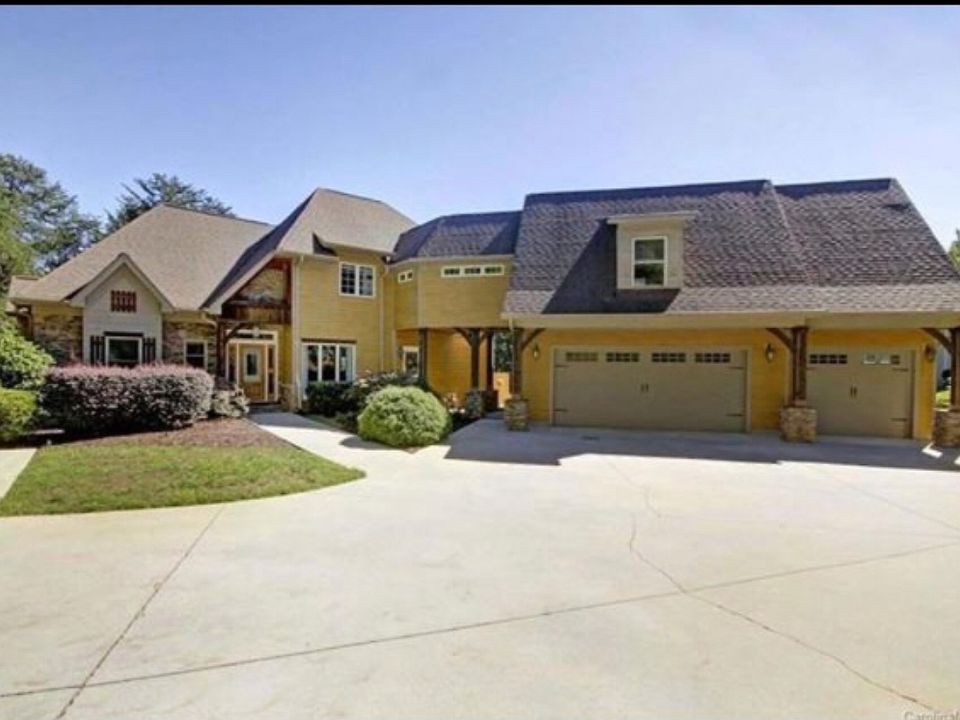 1st image of 9090 Burroughs Ct