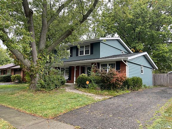 3rd image of 1328 Chesterton Ln