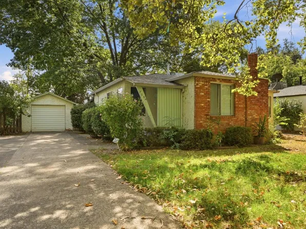 705 Loma St, Redding, CA 96003