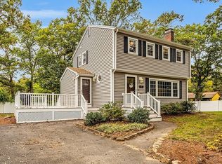 180 County Rd, Tewksbury, MA 01876