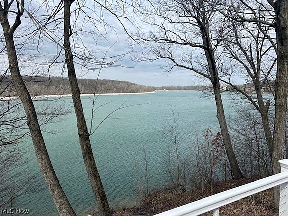 2nd image of 3744 Reserve Dr