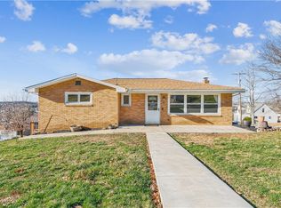 517 E 4th Ave, Derry, PA 15627