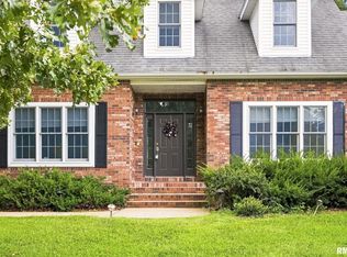 503 Arbor Dr, Carterville, IL 62918