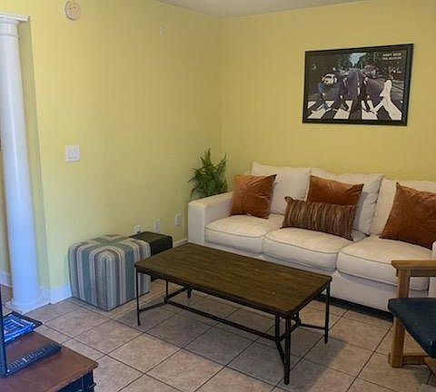 3rd image of 1802 Jackson Ave W APT 79