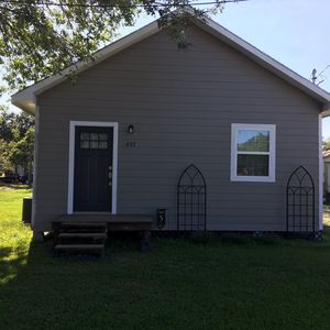 407 N 4th St, Ganado, TX, 77962