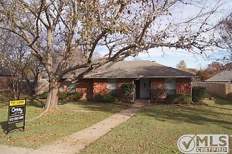 2nd image of 305 Beltwoods Dr