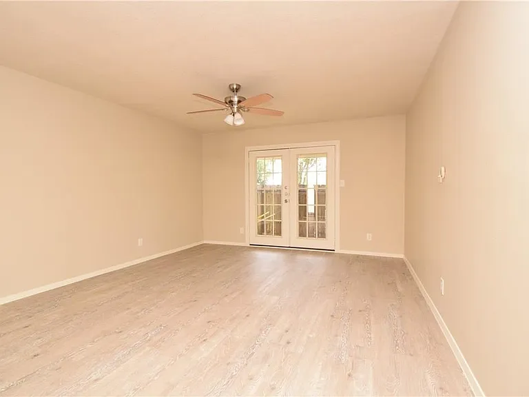 6400 Brookside Dr #B — Photo 17